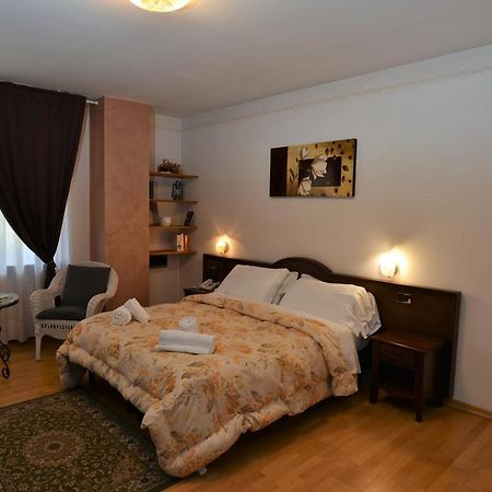 Hotel Marianna Рокка-П'єторе Екстер'єр фото