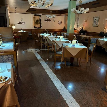 Hotel Marianna Рокка-П'єторе Екстер'єр фото