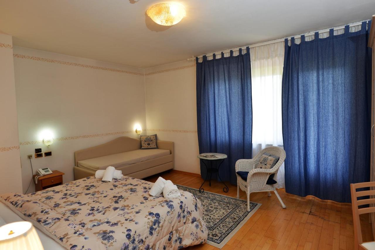 Hotel Marianna Рокка-П'єторе Екстер'єр фото